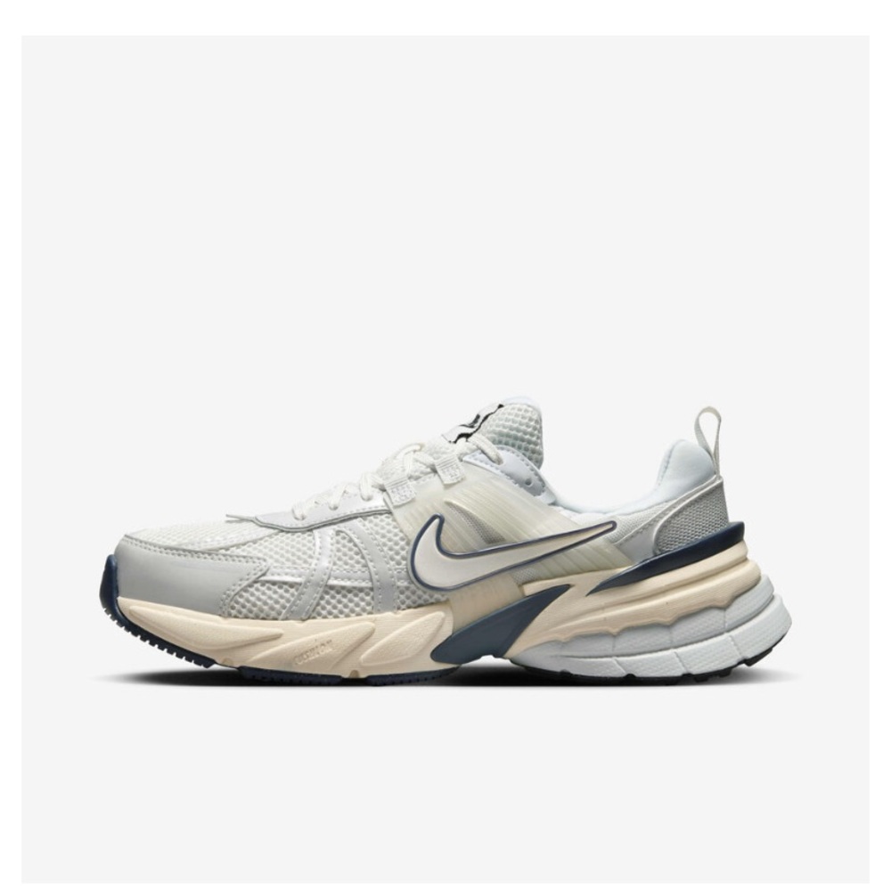 Nike Womens V2K Run